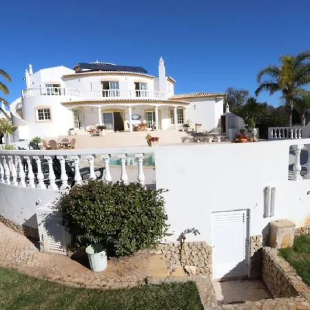 Vakantiehuis Gouvera Holiday Vila Montinhos da Luz